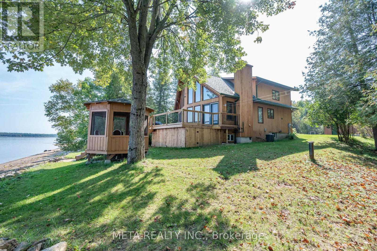 800 Forest Park Road, Laurentian Valley, Ontario  K8A 6W2 - Photo 48 - X12382666