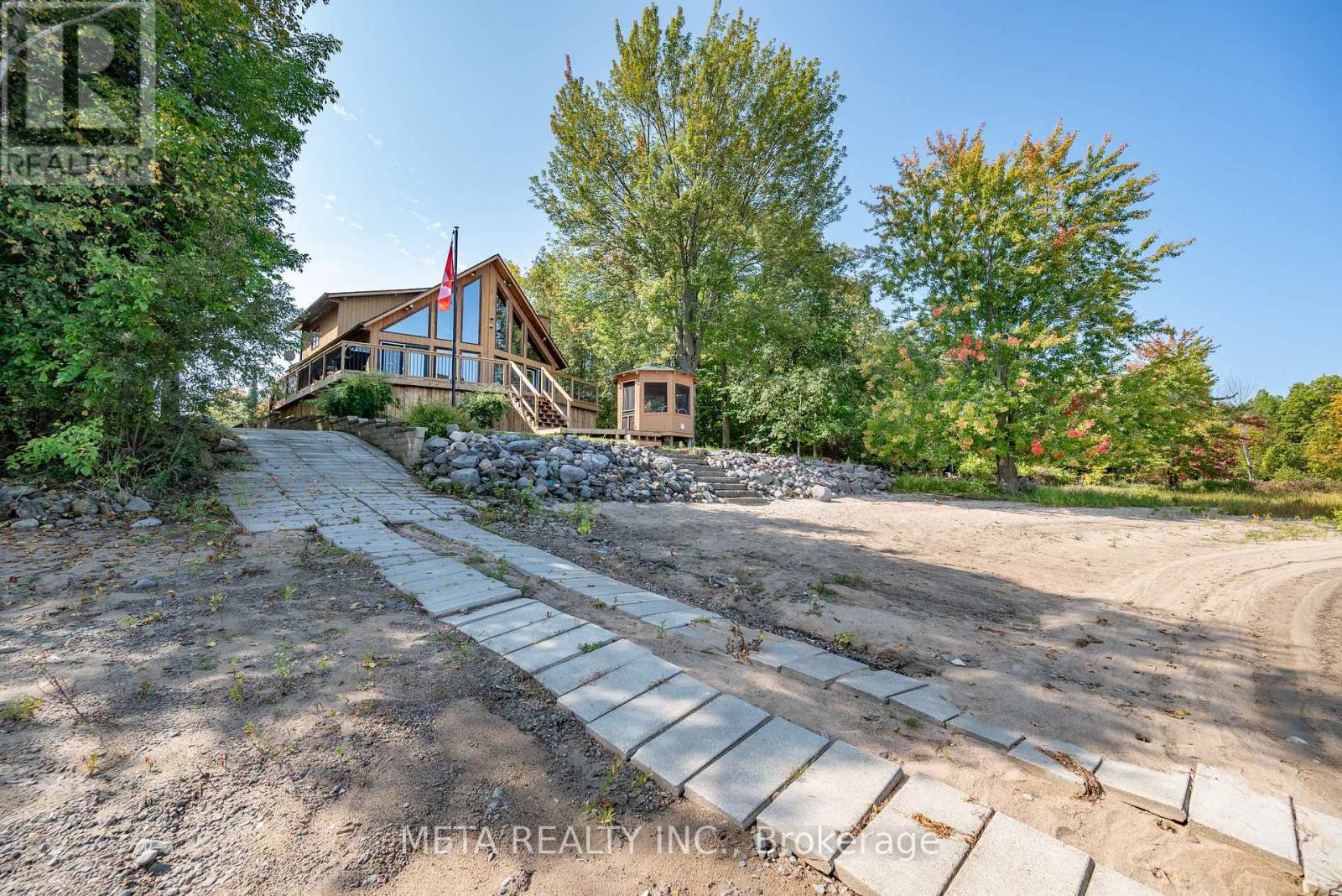 800 Forest Park Road, Laurentian Valley, Ontario  K8A 6W2 - Photo 50 - X12382666