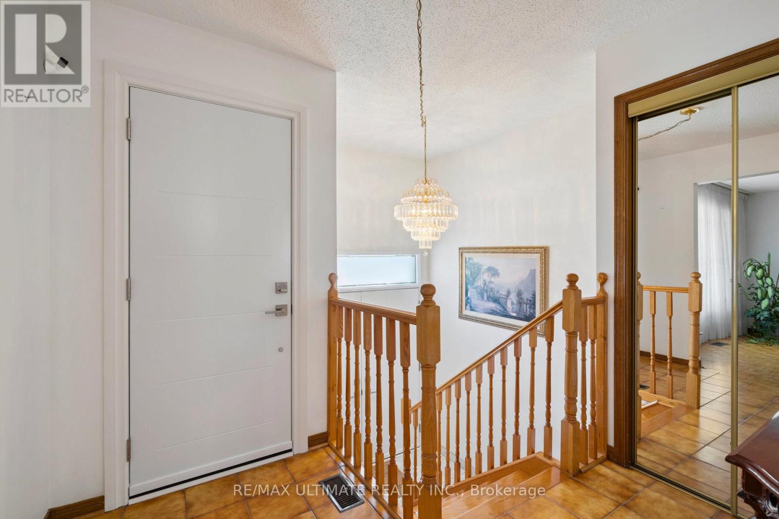 Property at 14 SYNDICATE AVENUE image 5