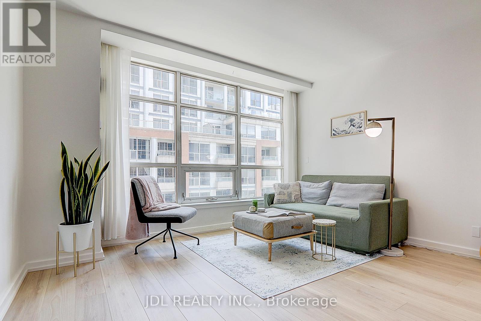 610 - 36 Blue Jays Way, Toronto, Ontario  M5V 3T3 - Photo 11 - C12382690