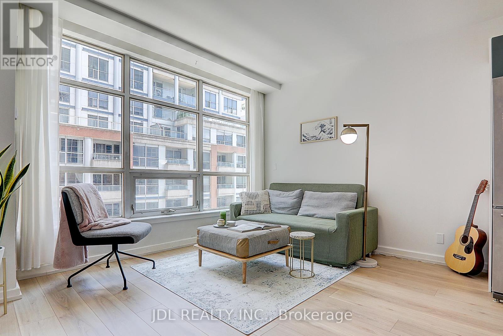 610 - 36 Blue Jays Way, Toronto, Ontario  M5V 3T3 - Photo 14 - C12382690