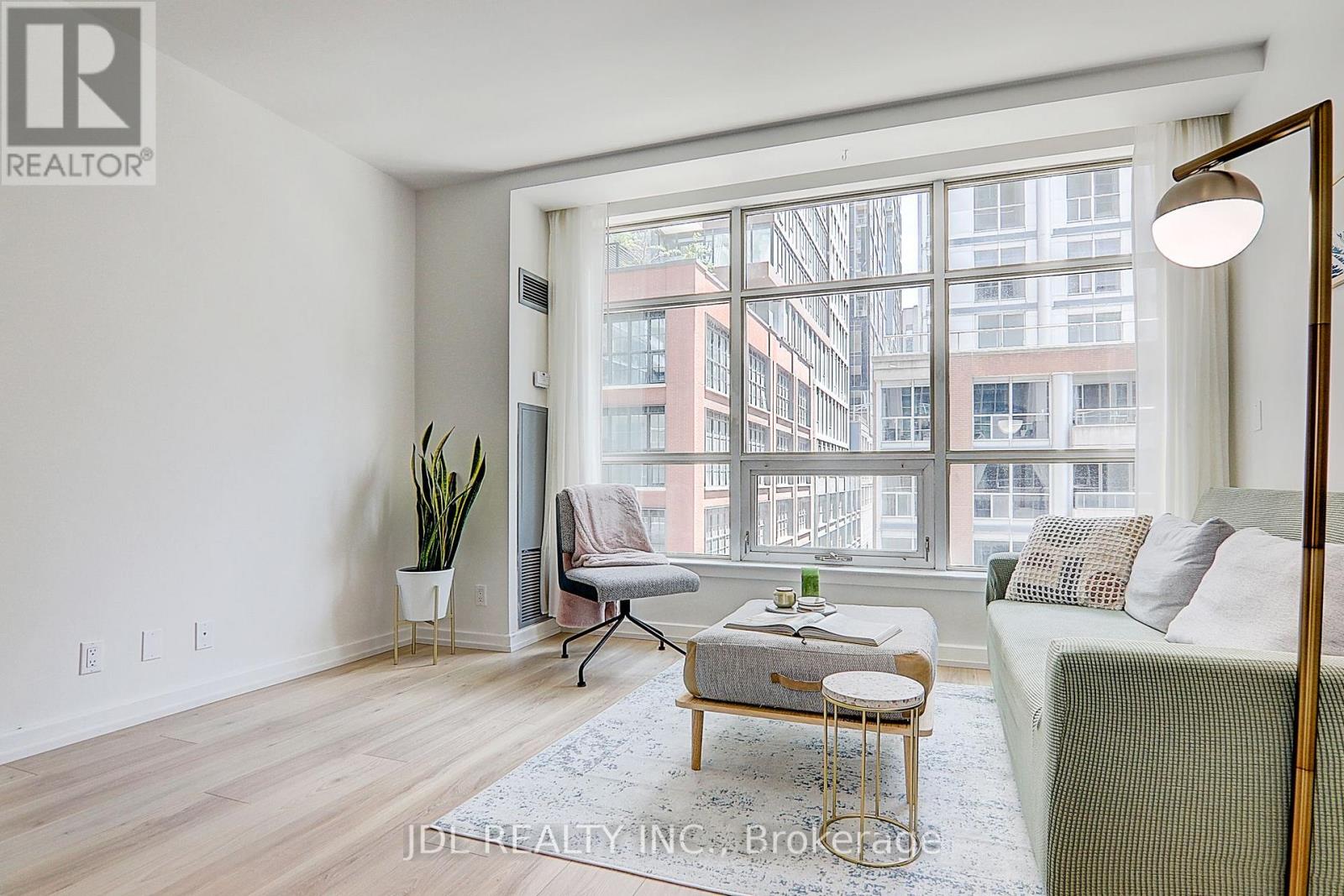 610 - 36 Blue Jays Way, Toronto, Ontario  M5V 3T3 - Photo 16 - C12382690