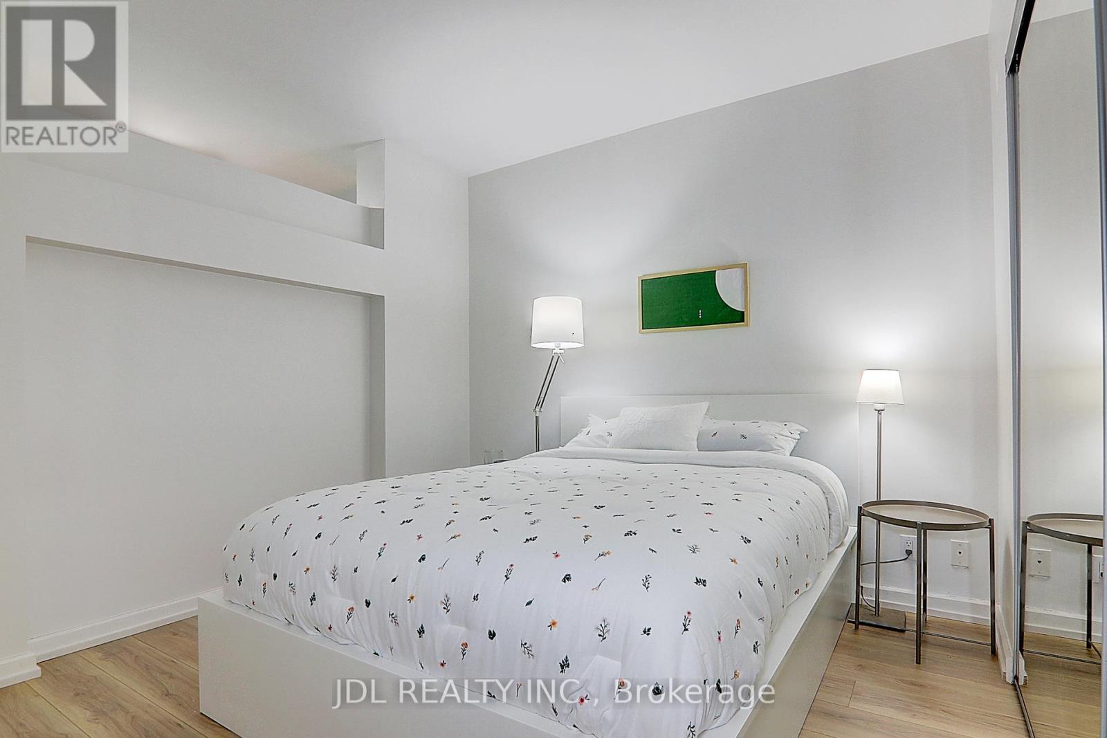610 - 36 Blue Jays Way, Toronto, Ontario  M5V 3T3 - Photo 21 - C12382690