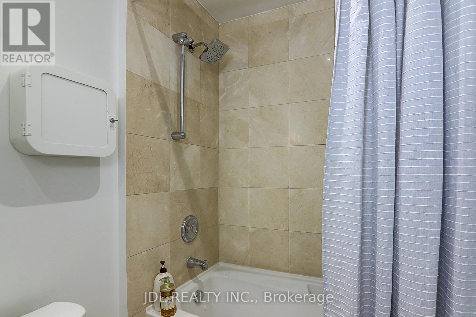 610 - 36 Blue Jays Way, Toronto, Ontario  M5V 3T3 - Photo 25 - C12382690
