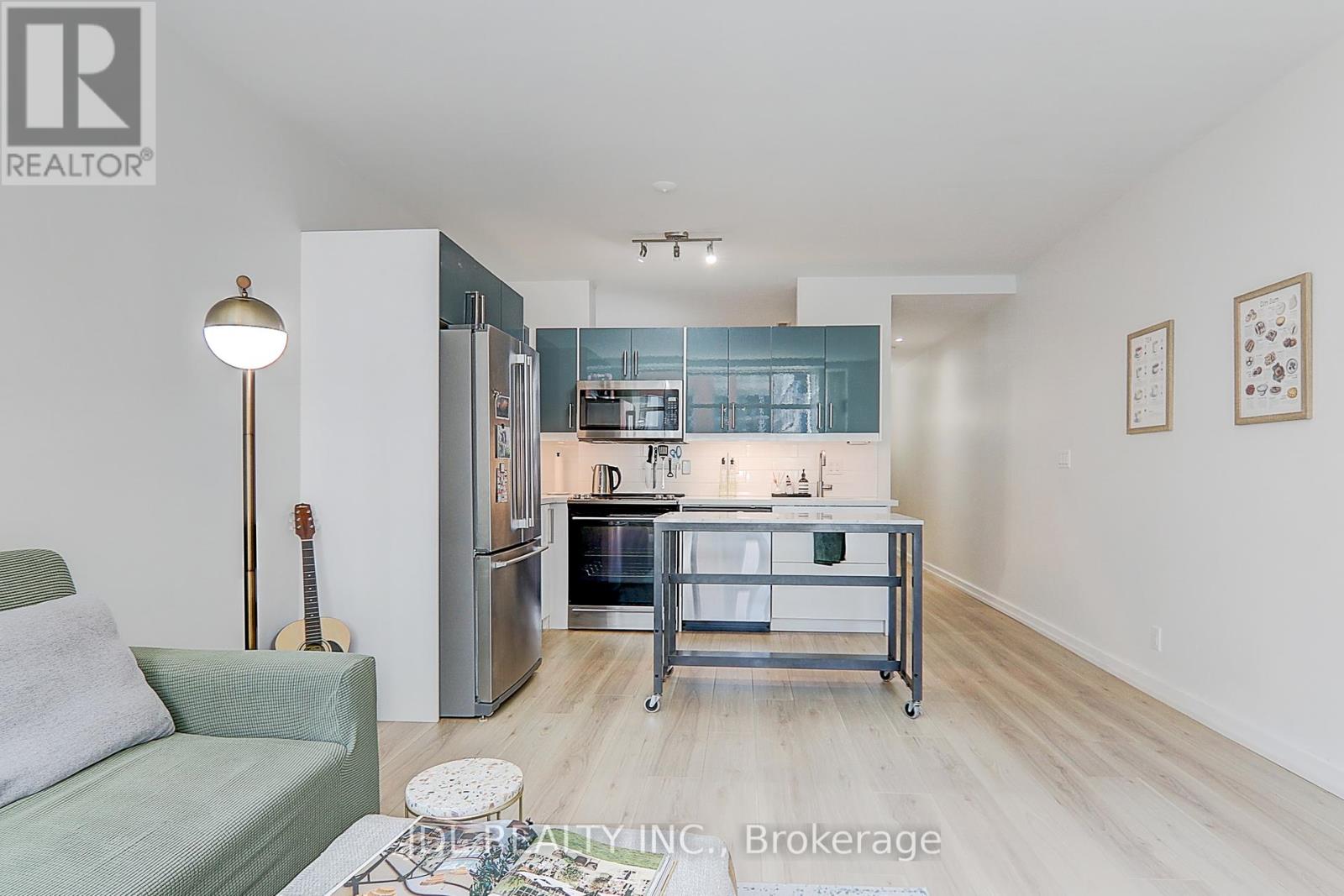 610 - 36 Blue Jays Way, Toronto, Ontario  M5V 3T3 - Photo 6 - C12382690