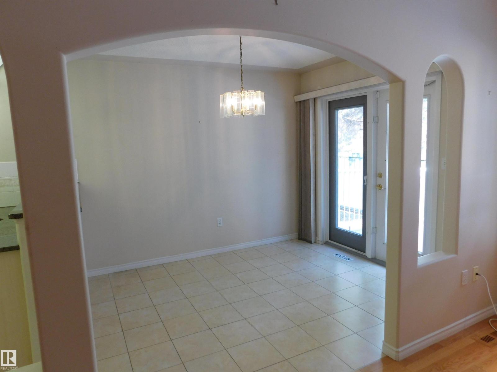 103 Falconer Co Nw Nw, Edmonton, Alberta  T6R 2V8 - Photo 15 - E4456194