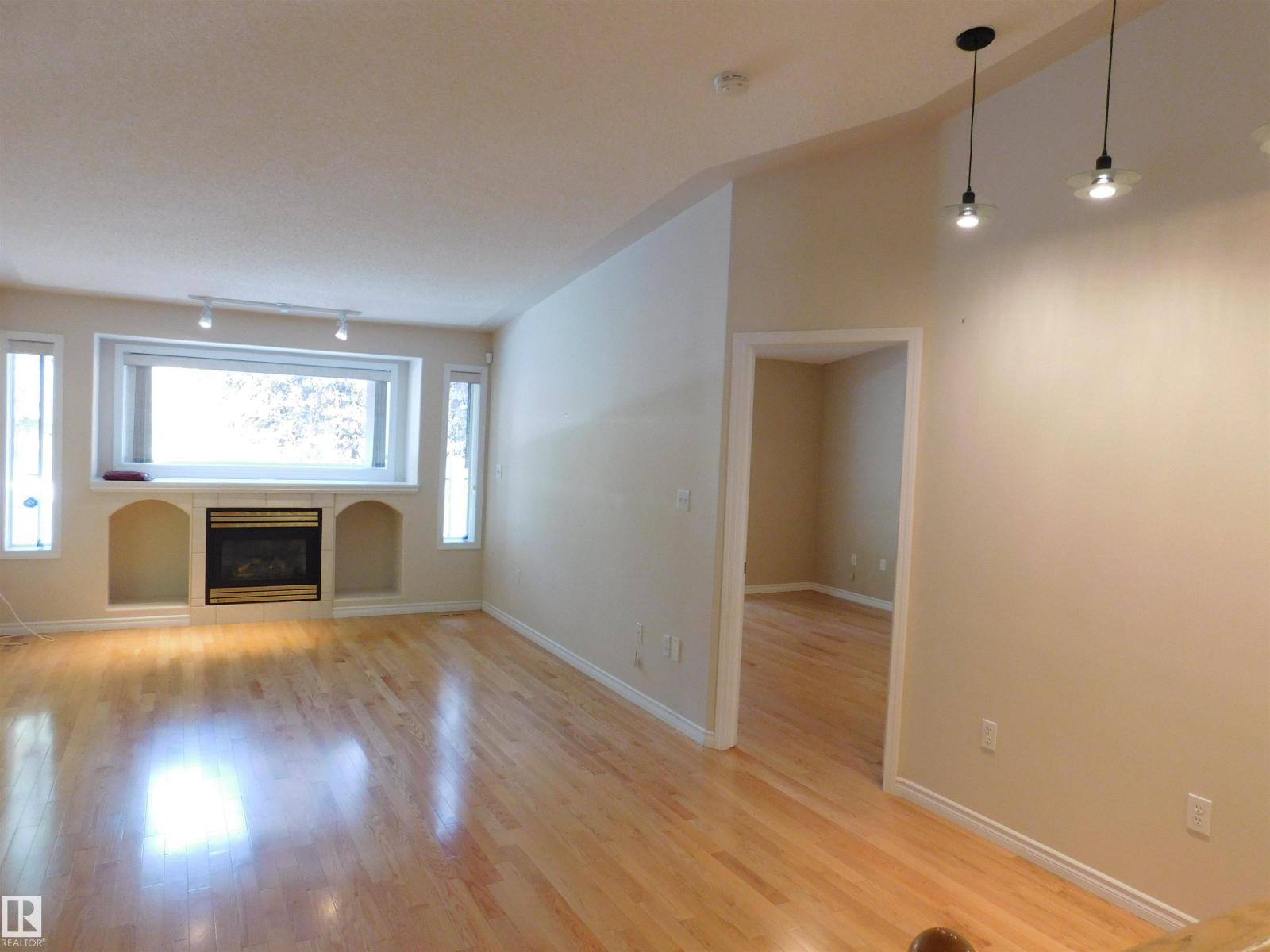 103 Falconer Co Nw Nw, Edmonton, Alberta  T6R 2V8 - Photo 8 - E4456194