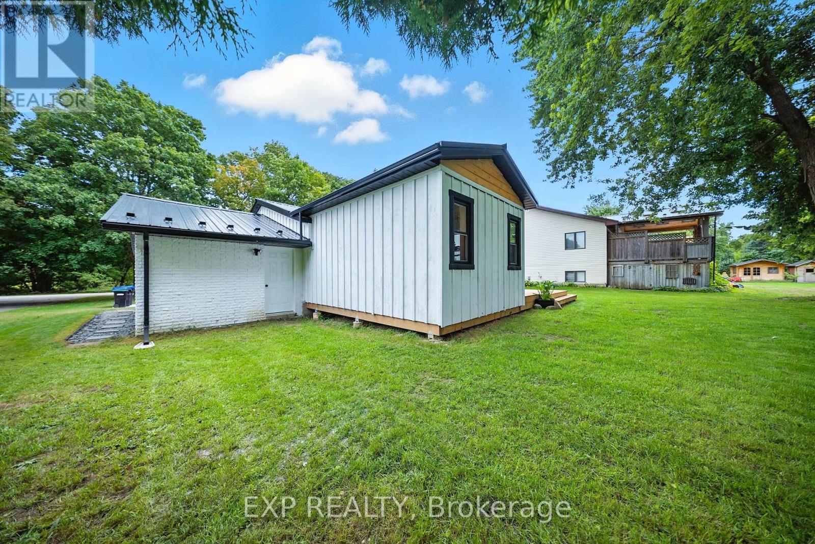 92 Mary Street, Clearview, Ontario  L0M 1G0 - Photo 43 - S12382697
