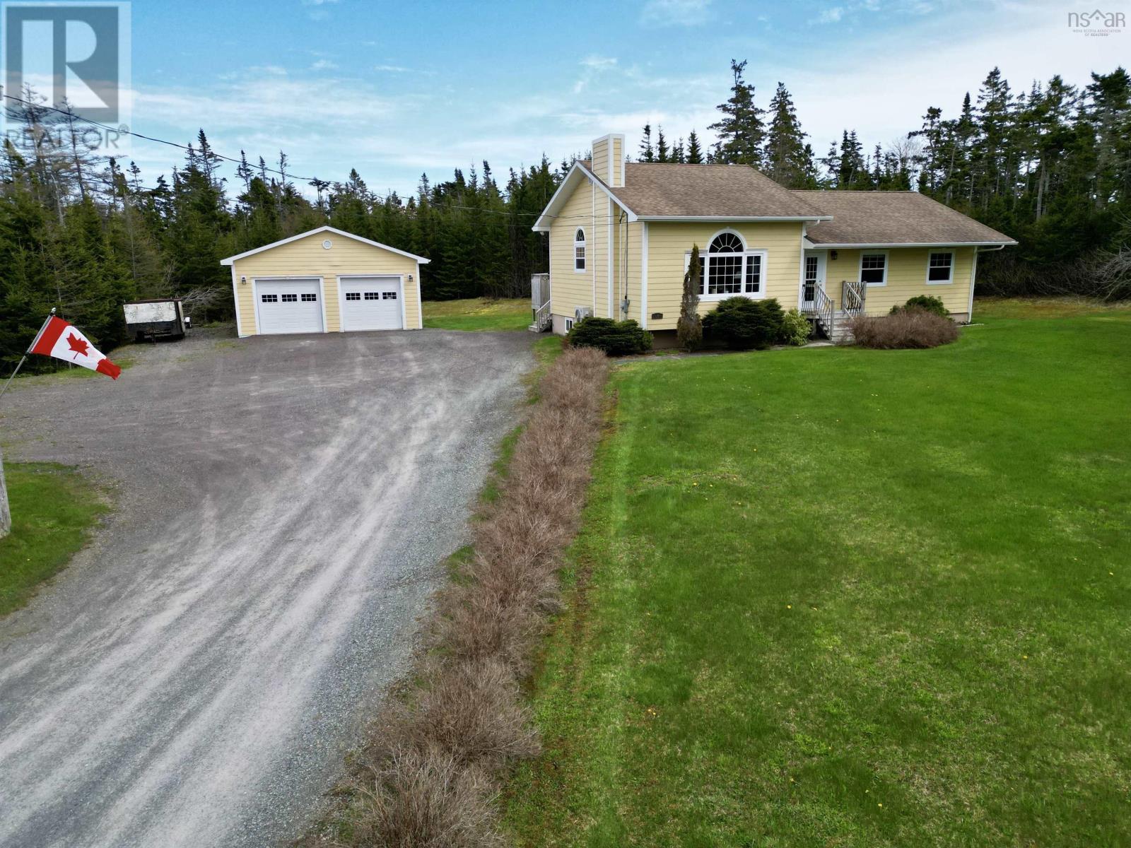 5105 Highway 320, Arichat, Nova Scotia  B0E 1A0 - Photo 3 - 202522436