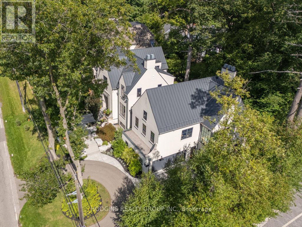 238 Mineola Road W, Mississauga (Mineola), Ontario  L5G 2C9 - Photo 44 - W12382393