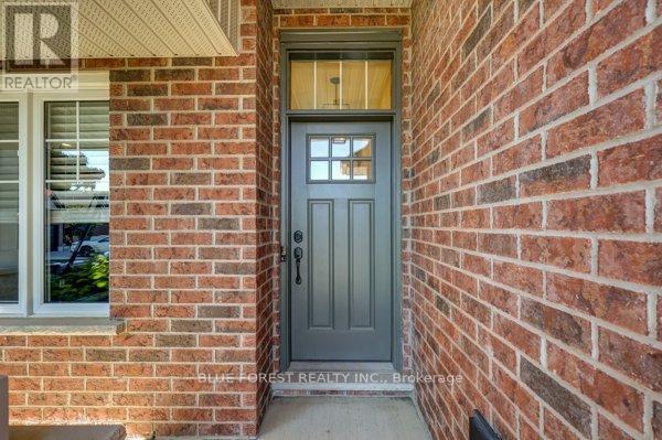 125 Old Field Lane Sw, Central Elgin, Ontario  N5L 0A9 - Photo 6 - X12382756