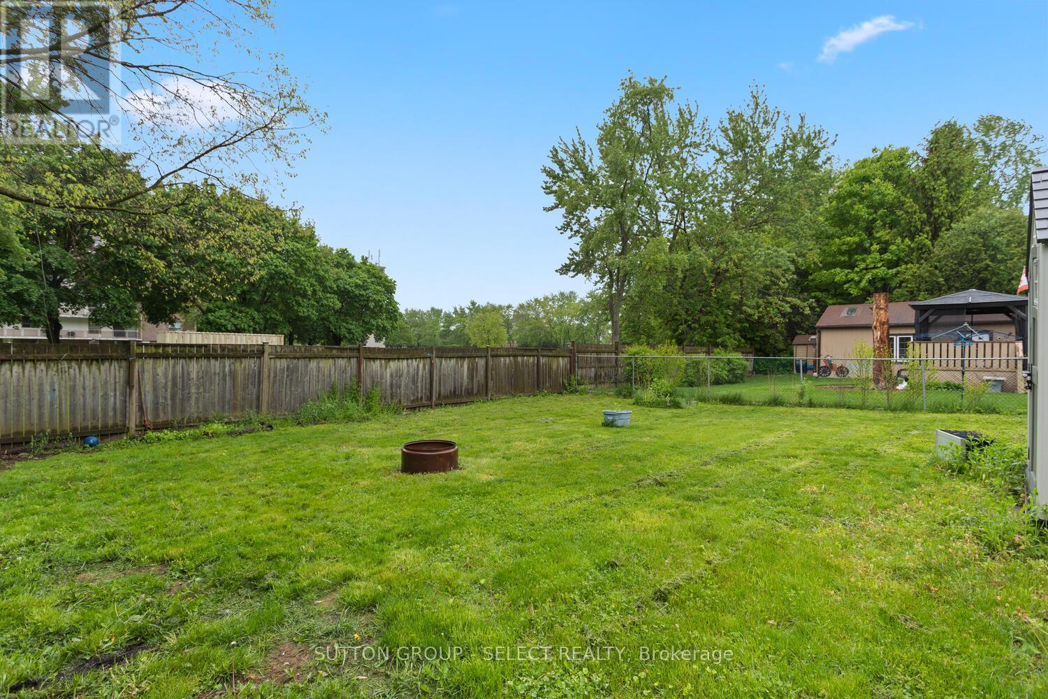 317 Belfield Street, London East (East A), Ontario  N5Y 2J9 - Photo 39 - X12382767