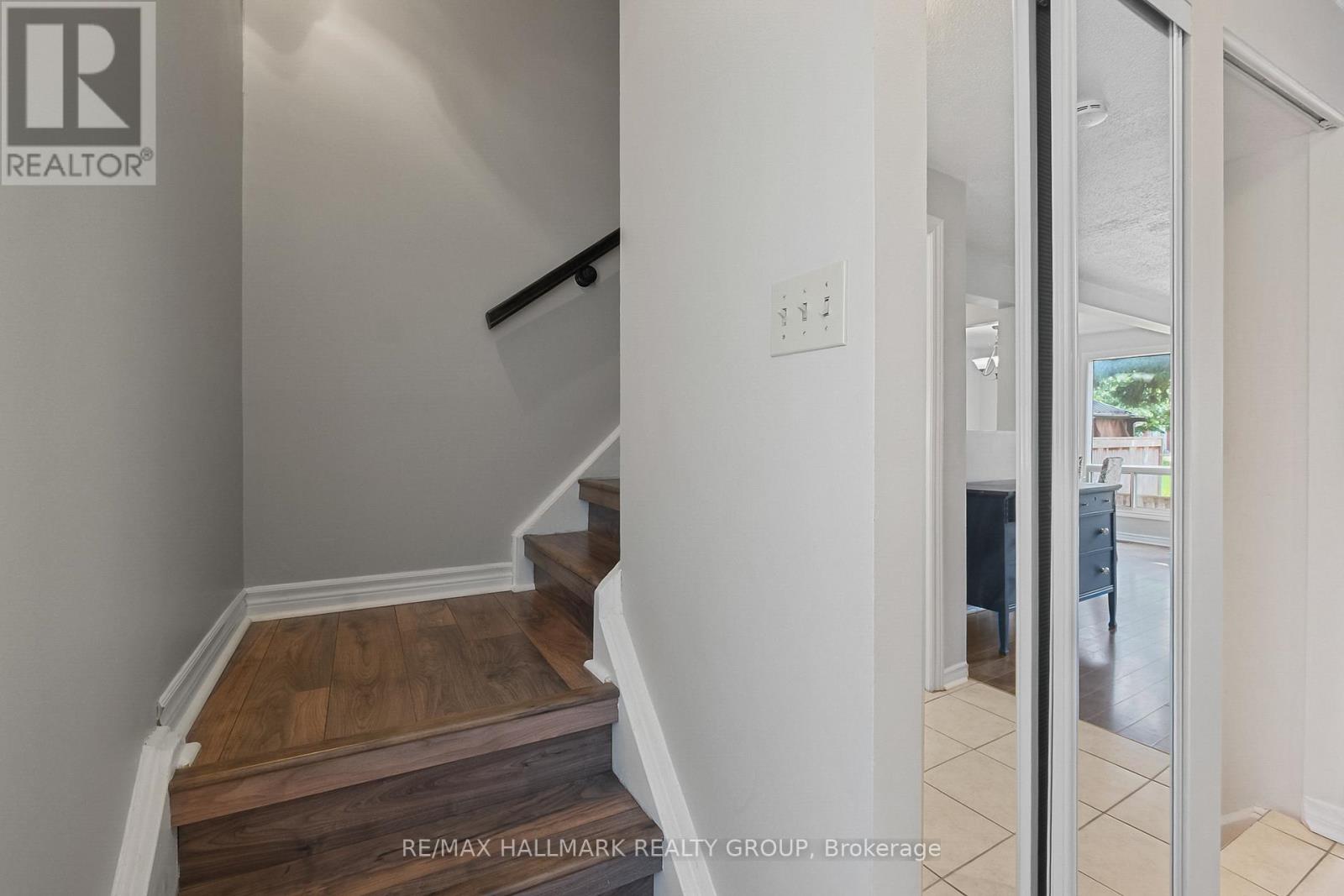 9 - 1483 Bethamy Lane, Ottawa, Ontario  K1J 8P7 - Photo 21 - X12382764