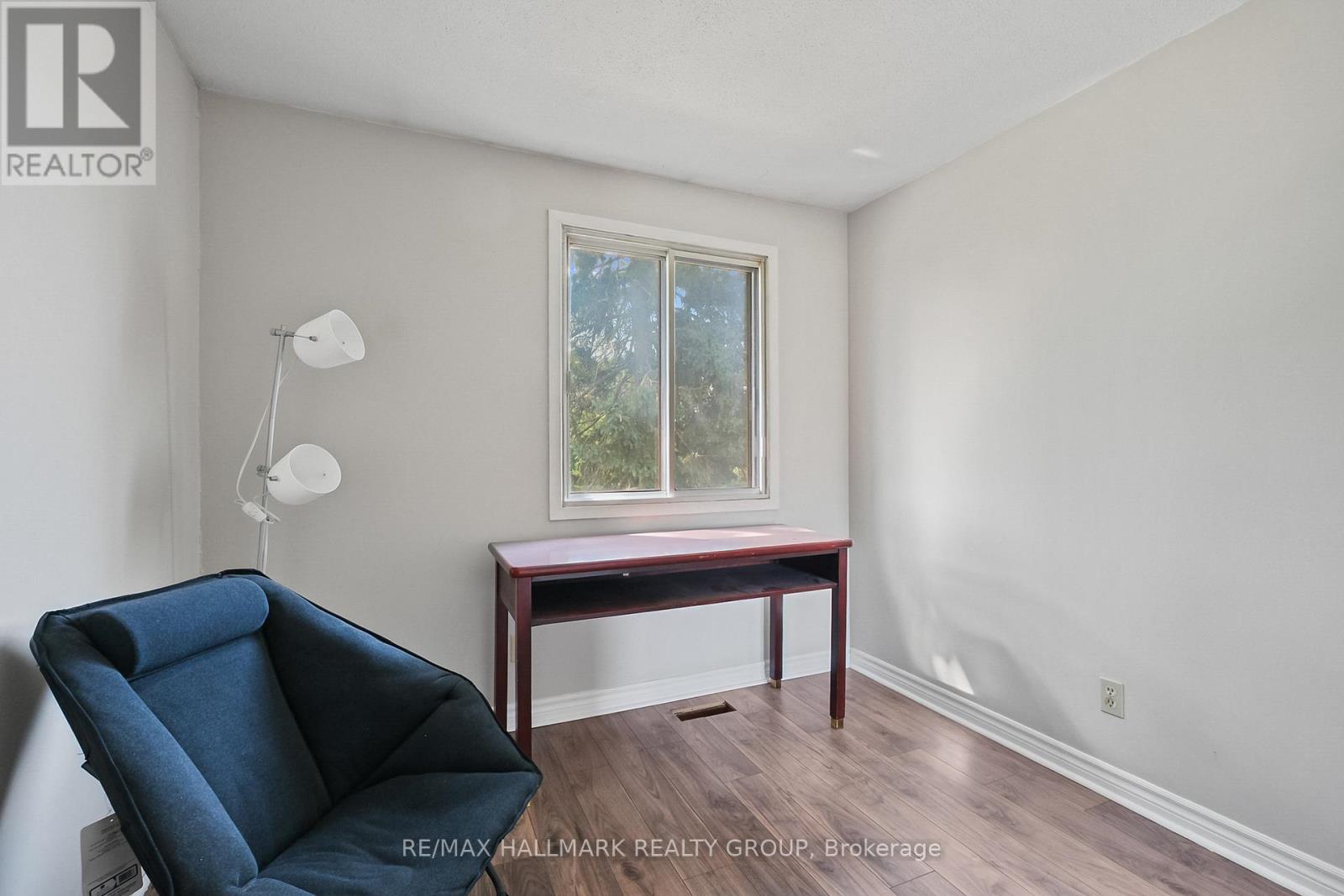 9 - 1483 Bethamy Lane, Ottawa, Ontario  K1J 8P7 - Photo 28 - X12382764