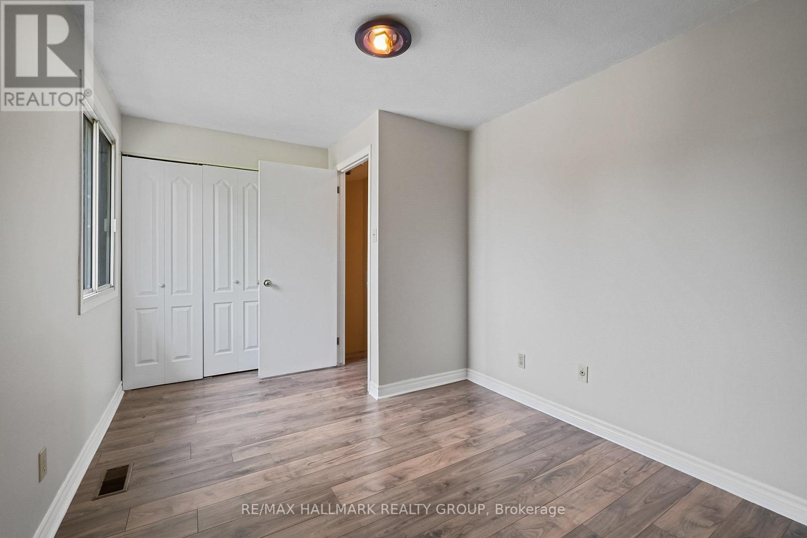 9 - 1483 Bethamy Lane, Ottawa, Ontario  K1J 8P7 - Photo 31 - X12382764