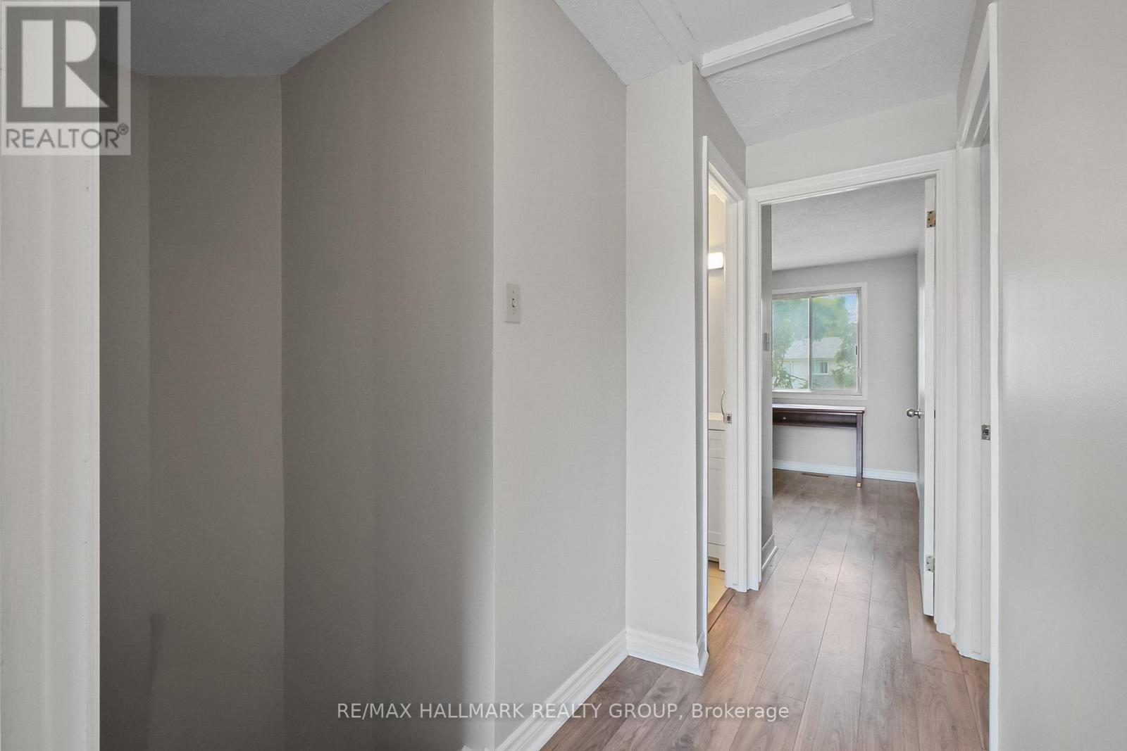 9 - 1483 Bethamy Lane, Ottawa, Ontario  K1J 8P7 - Photo 35 - X12382764