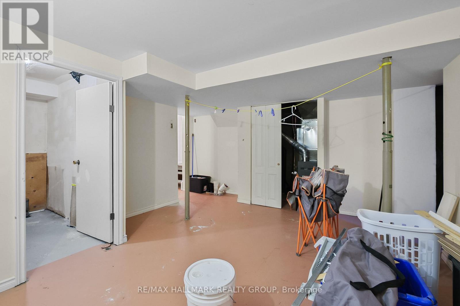 9 - 1483 Bethamy Lane, Ottawa, Ontario  K1J 8P7 - Photo 37 - X12382764