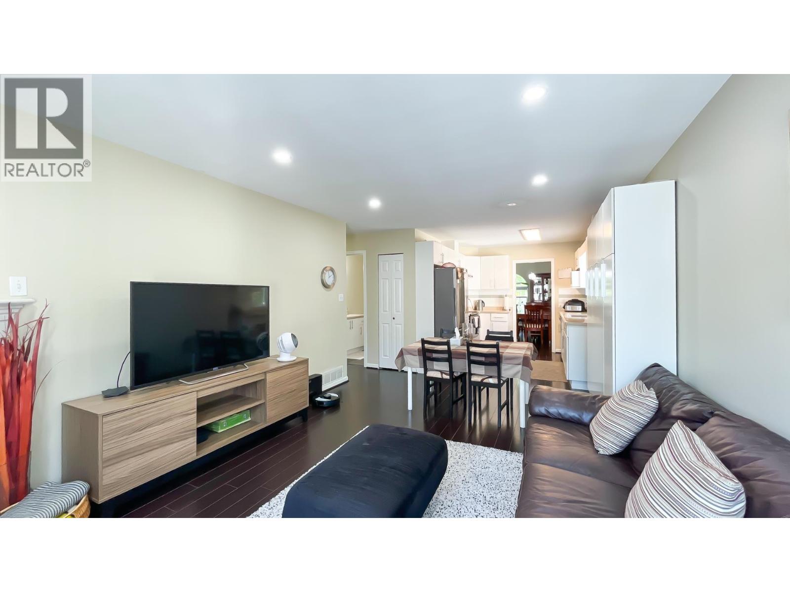 5240 Oliver Drive, Richmond, British Columbia  V6V 2S8 - Photo 11 - R3043594