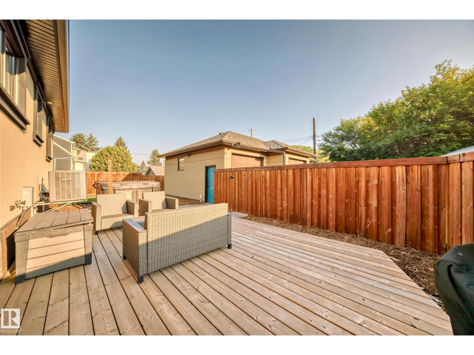 7712 86 Av Nw, Edmonton, Alberta  T6C 1H8 - Photo 13 - E4456105