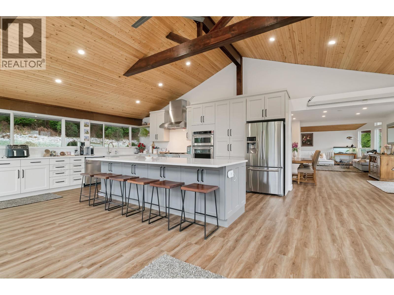 Property at 26560 CUNNINGHAM AVENUE image 1
