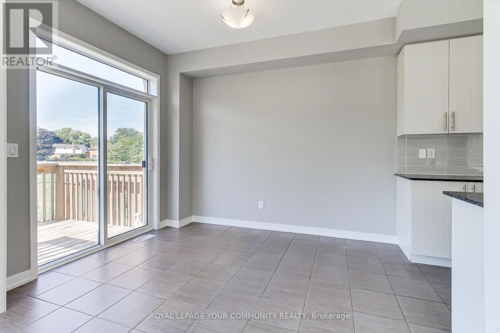 230 Bennett Street, Newmarket, Ontario  L3X 0M1 - Photo 16 - N12382762