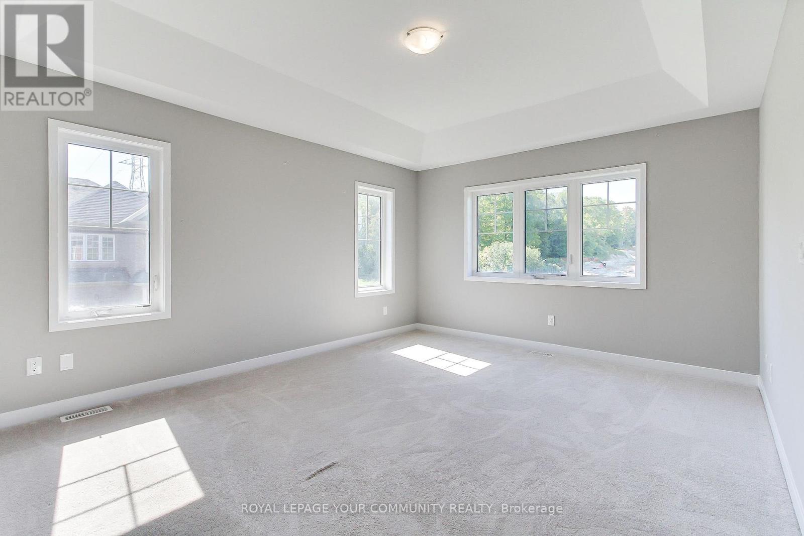 230 Bennett Street, Newmarket, Ontario  L3X 0M1 - Photo 21 - N12382762