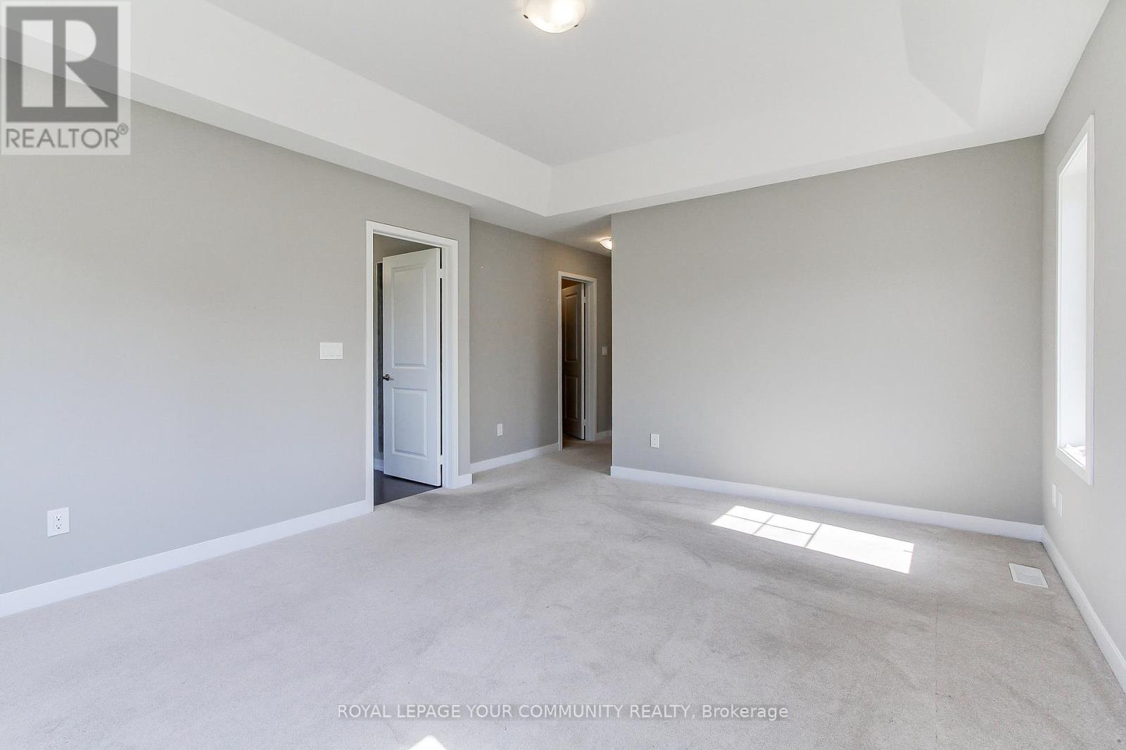 230 Bennett Street, Newmarket, Ontario  L3X 0M1 - Photo 22 - N12382762