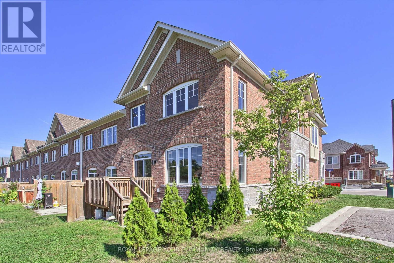 230 Bennett Street, Newmarket, Ontario  L3X 0M1 - Photo 36 - N12382762