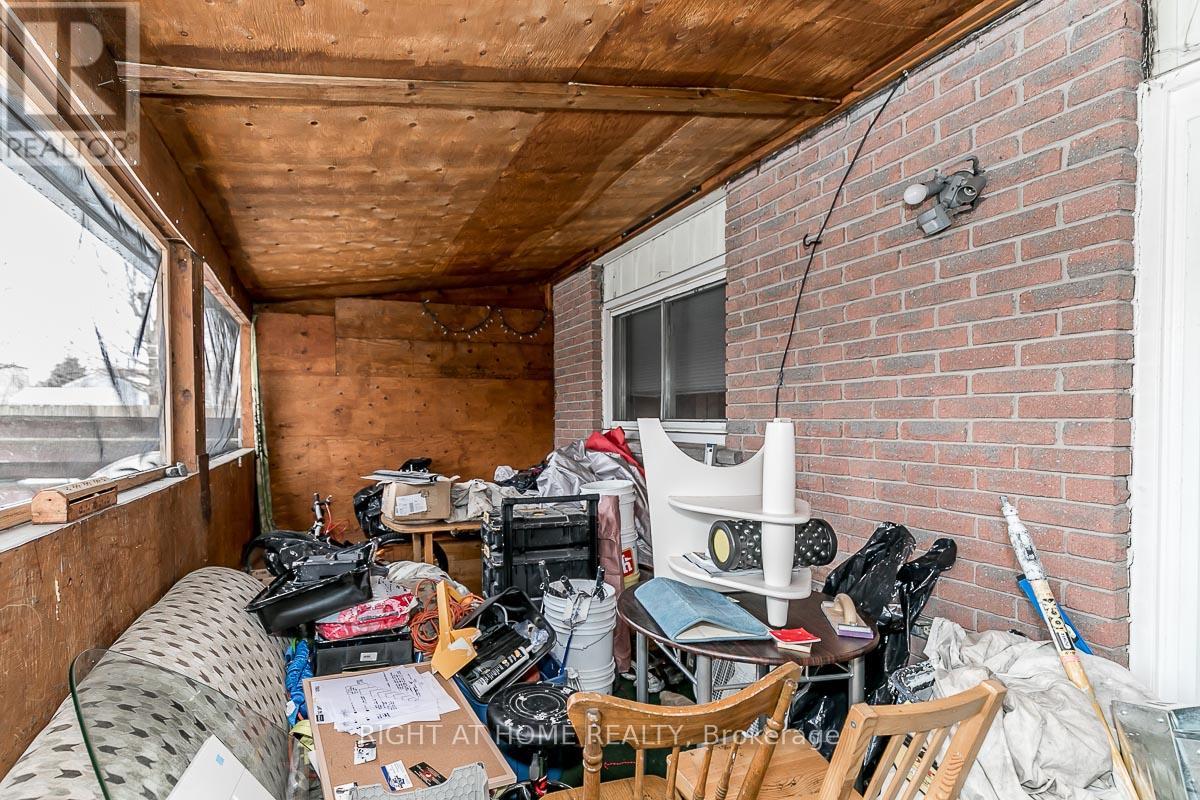 Lower - 20 Carlton Road, Barrie, Ontario  L4M 5J6 - Photo 23 - S12382745