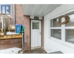 LOWER - 20 CARLTON ROAD, Barrie, Ontario