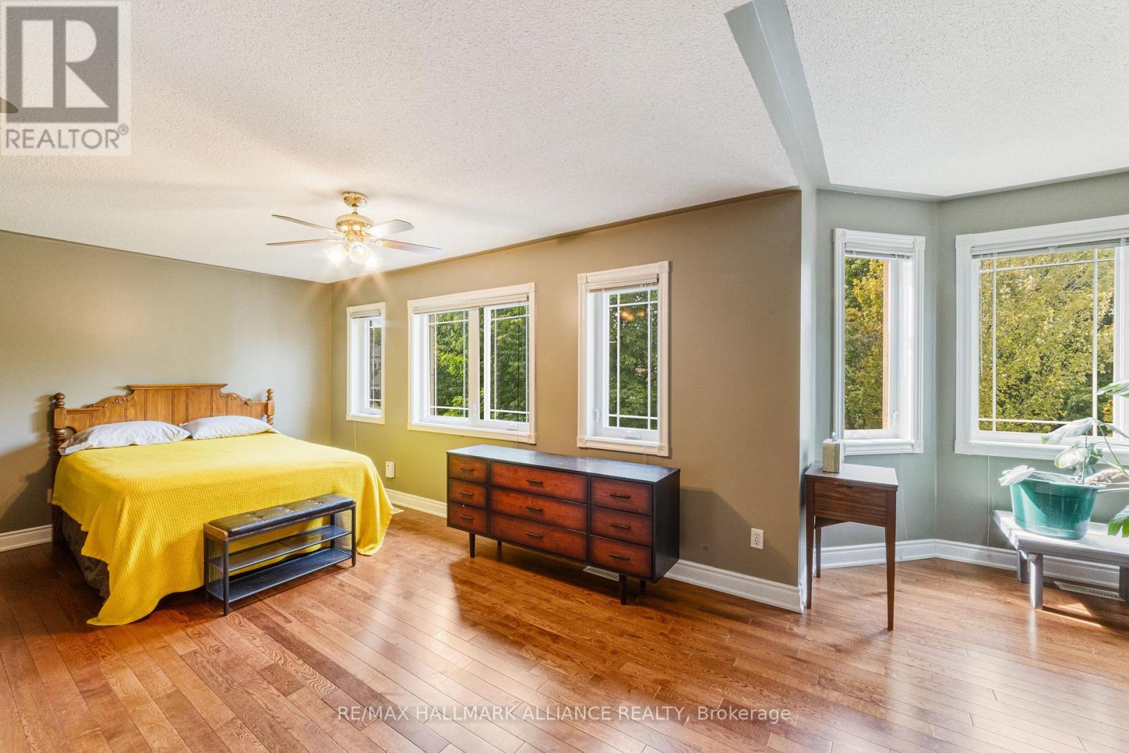 365 Turnberry Crescent, Mississauga, Ontario  L4Z 3W3 - Photo 26 - W12382765