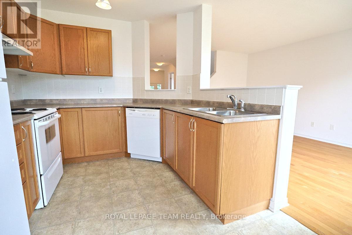 177 Romina Street, Ottawa, Ontario  K2S 0J7 - Photo 13 - X12382768