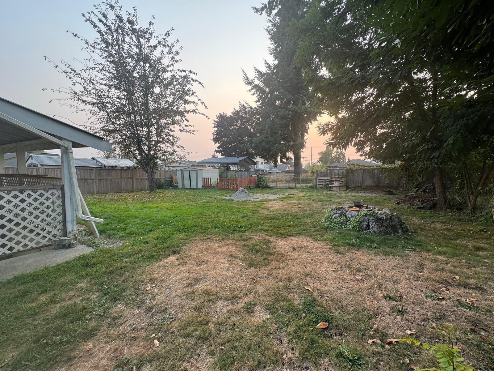7657 Blott Street, Mission, British Columbia  V2V 3K2 - Photo 16 - R3012879