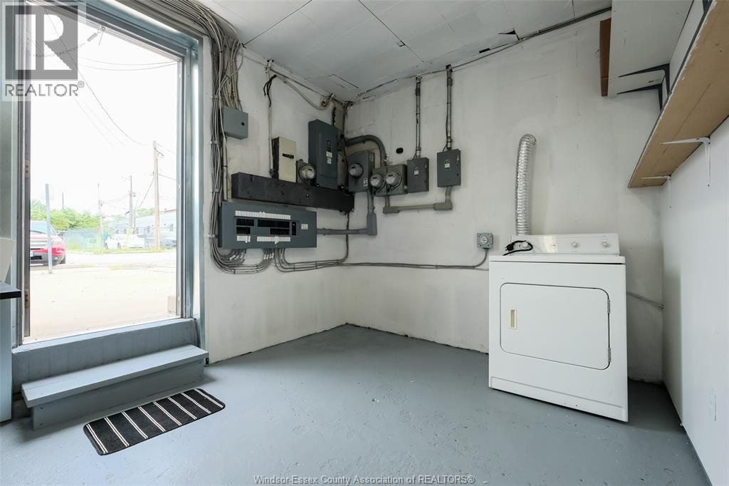 16 Division Street South, Kingsville, Ontario  N9Y 1P2 - Photo 8 - 25022446