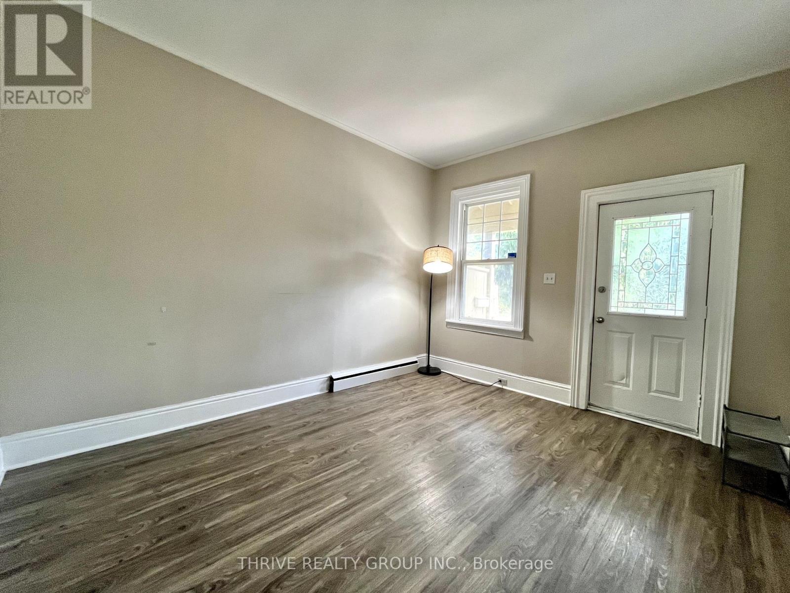 448 Simcoe Street, London East, Ontario  N6B 1K2 - Photo 3 - X12382796