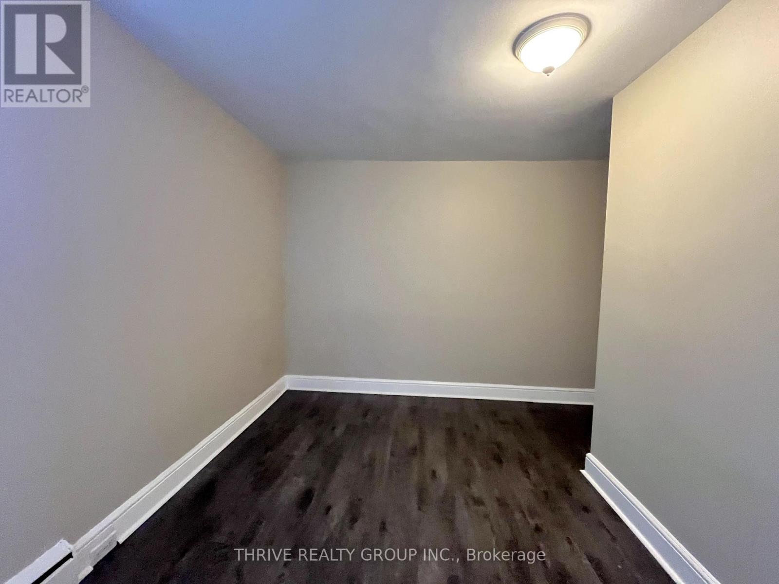 448 Simcoe Street, London East, Ontario  N6B 1K2 - Photo 7 - X12382796