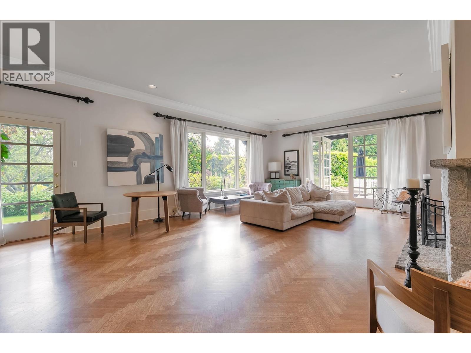 1850 Mathers Avenue, West Vancouver, British Columbia  V7V 2G8 - Photo 7 - R3043952