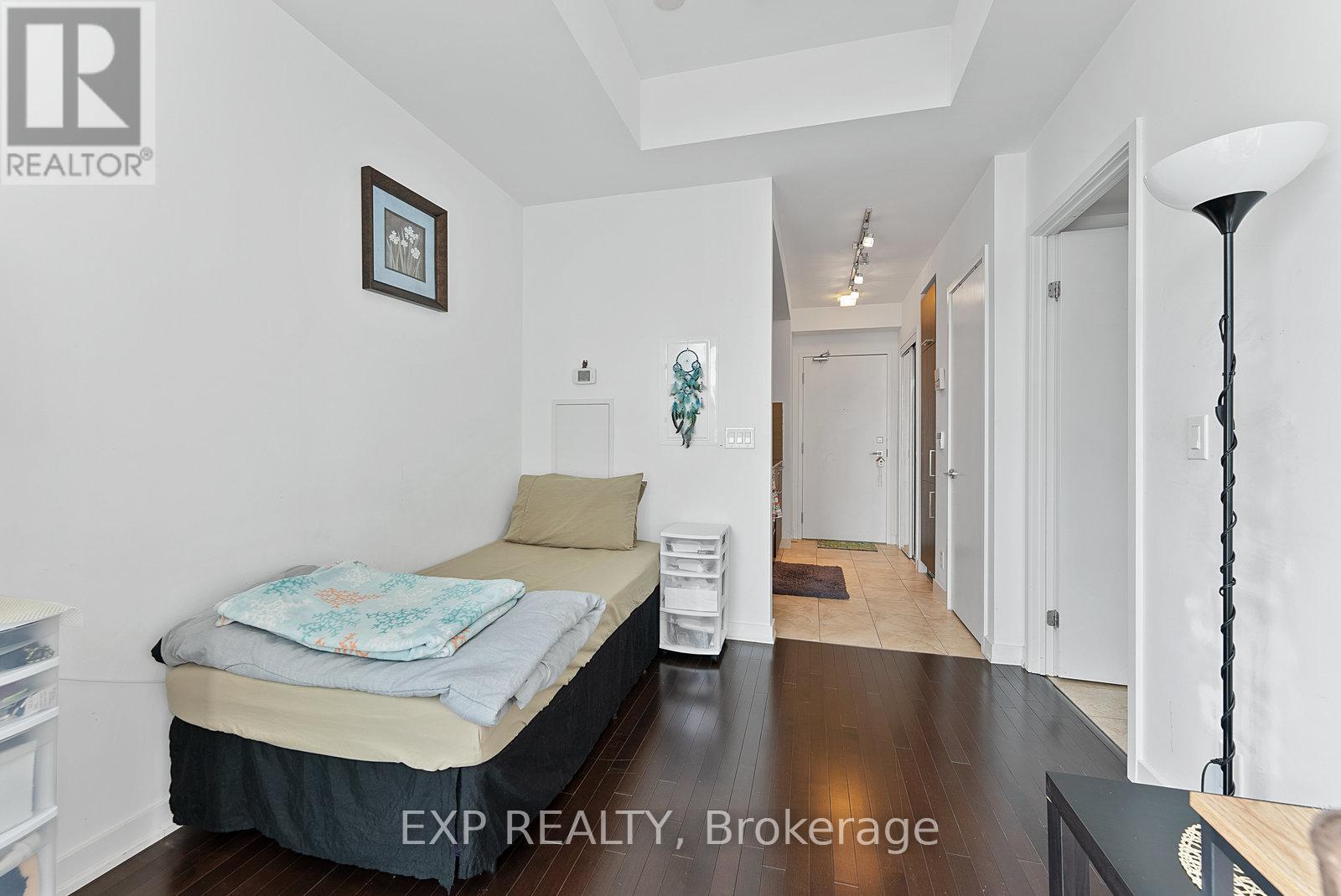 3702 - 14 York Street, Toronto, Ontario  M5J 0B1 - Photo 9 - C12382805