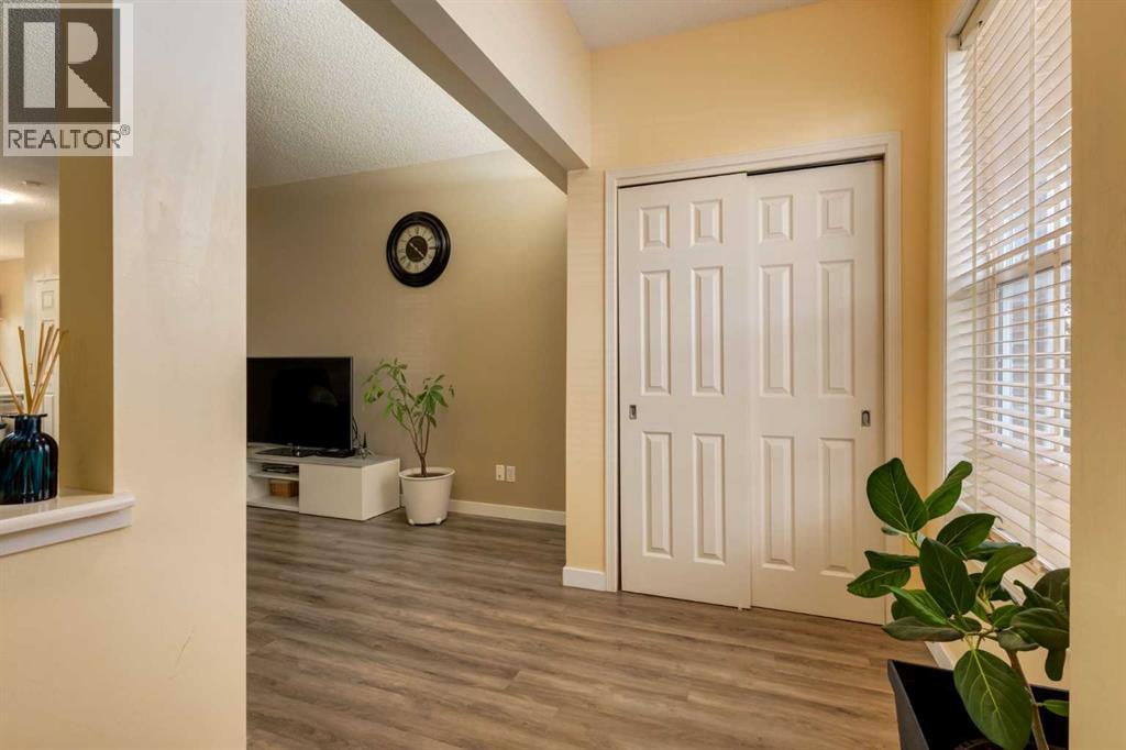 Property at 7, 29 Springborough Boulevard SW image 4