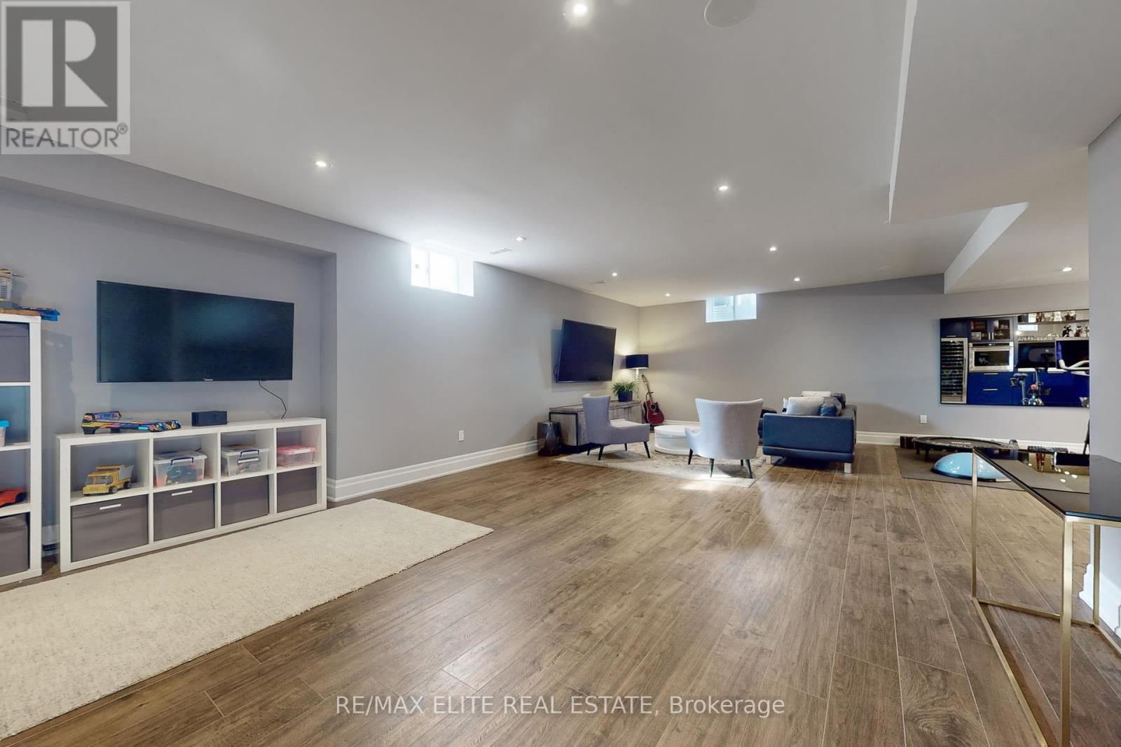 7 Colyton Court, Aurora (Aurora Grove), Ontario  L4G 6Z6 - Photo 40 - N12382795