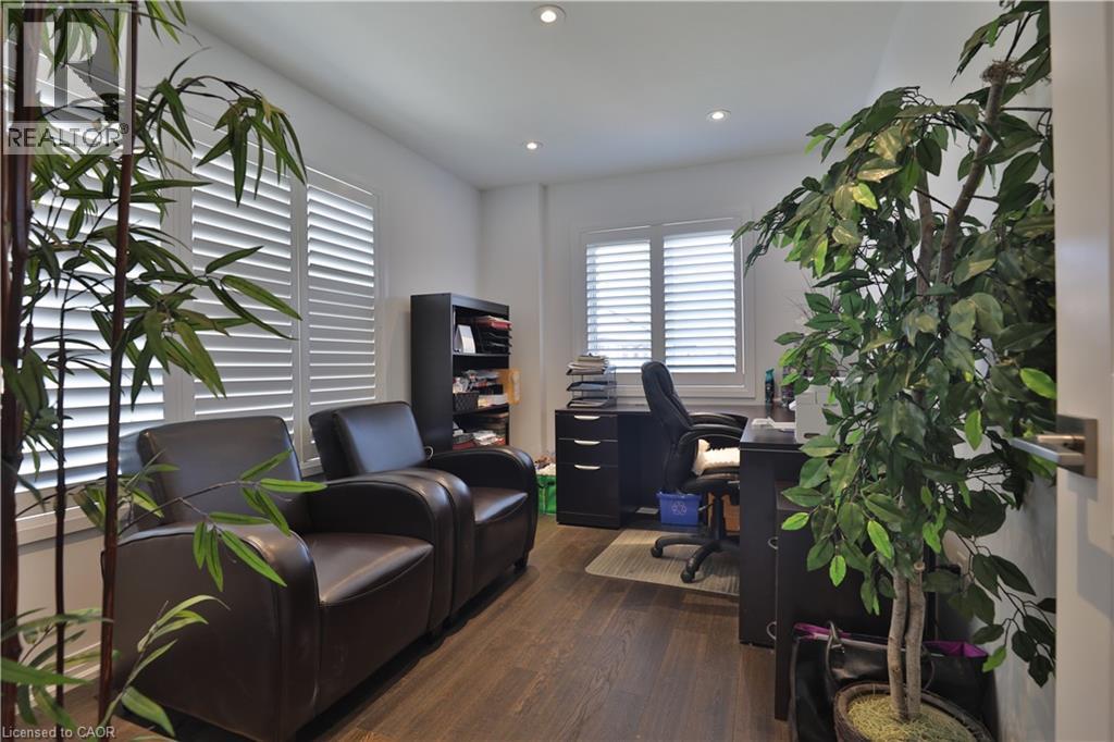 94 Soho Street, Stoney Creek, Ontario  L8J 0L4 - Photo 18 - 40766004
