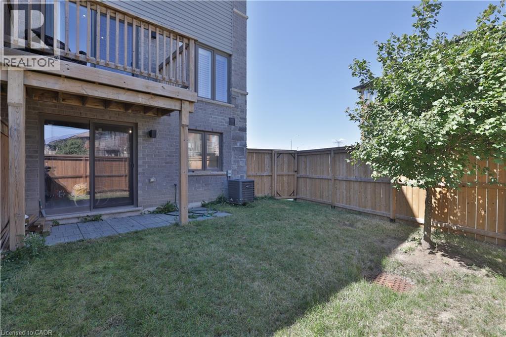 94 Soho Street, Stoney Creek, Ontario  L8J 0L4 - Photo 32 - 40766004