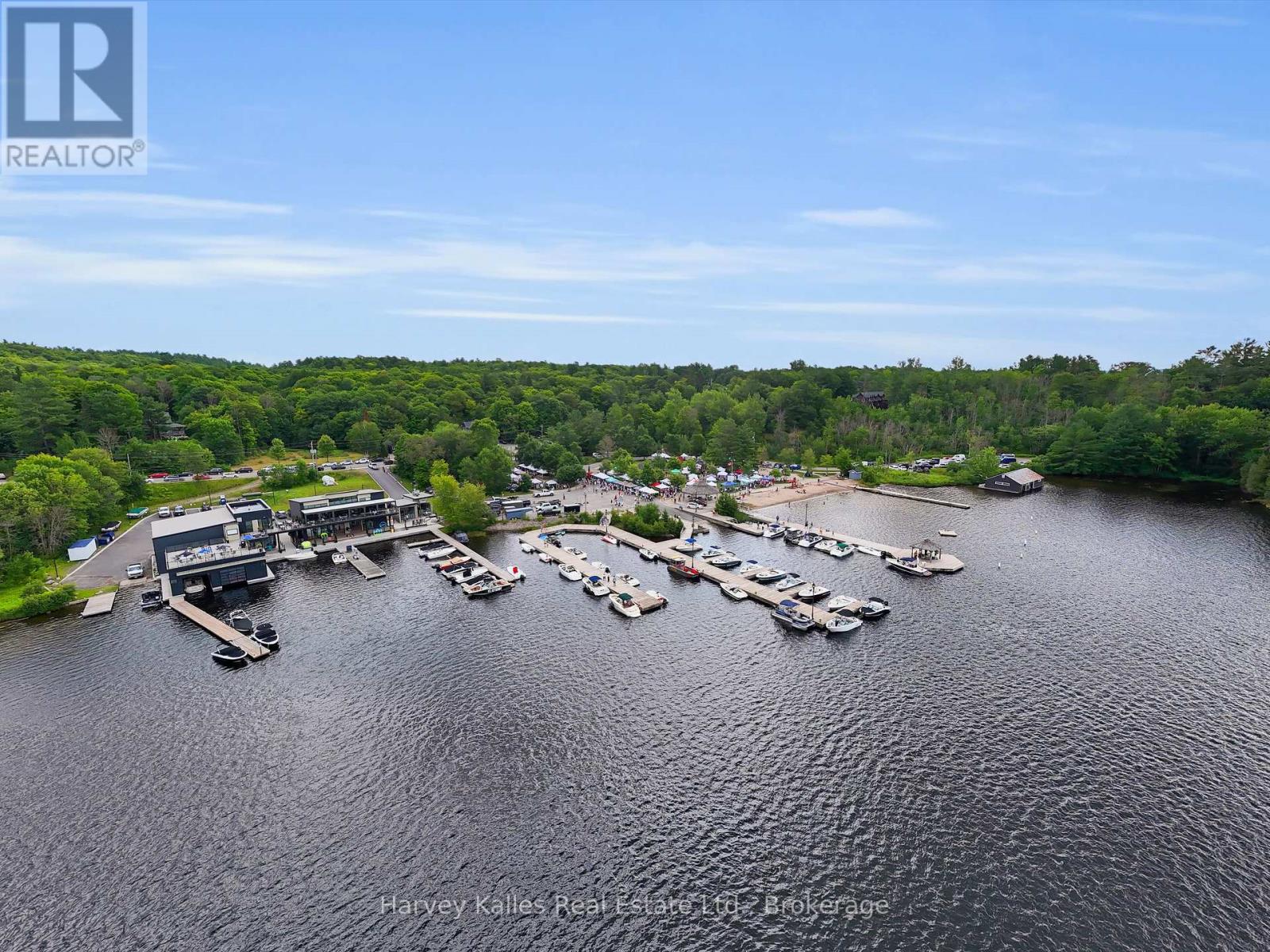 26 Ash Street, Seguin, Ontario  P0C 1J0 - Photo 5 - X12382830