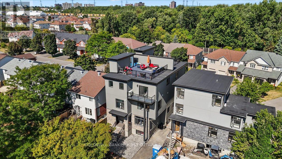 A & B - 25 Pennard Way, Ottawa, Ontario  K1T 4C1 - Photo 38 - X12382817