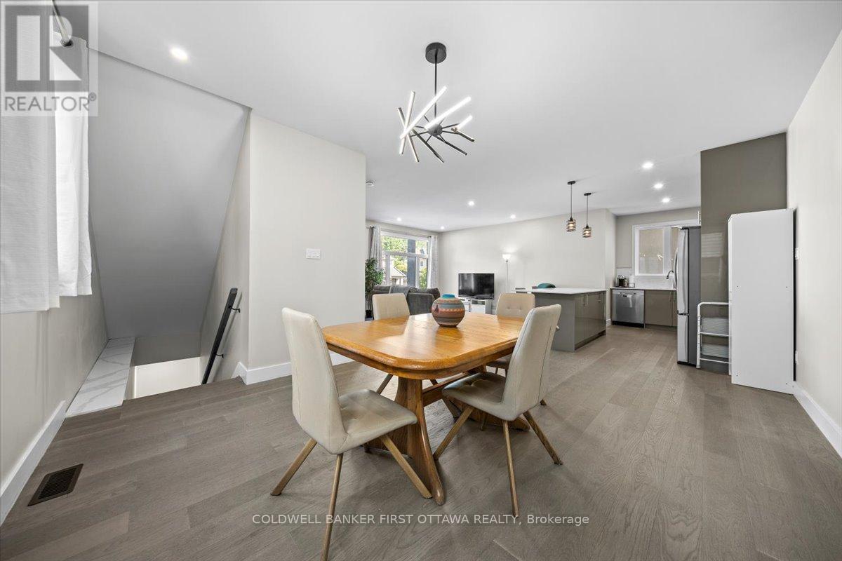 A & B - 25 Pennard Way, Ottawa, Ontario  K1T 4C1 - Photo 8 - X12382817