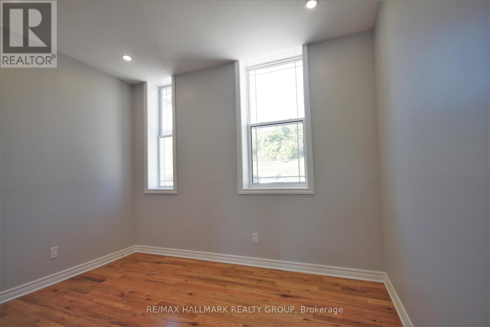 5 - 768 Usborne Street, Mcnab/braeside, Ontario  K0A 1G0 - Photo 18 - X12382821