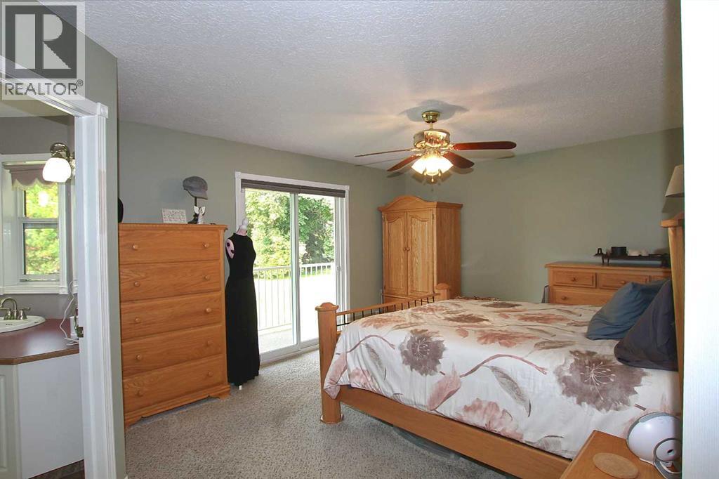 38472 Range Road 20, Rural Red Deer County, Alberta  T4E 2L6 - Photo 11 - A2254476