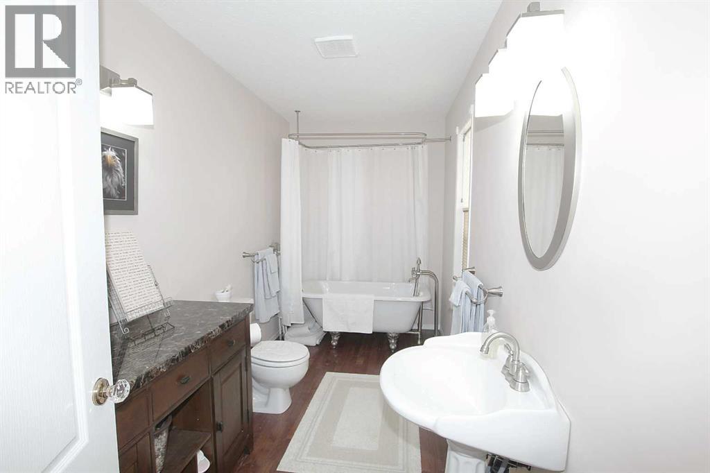 38472 Range Road 20, Rural Red Deer County, Alberta  T4E 2L6 - Photo 16 - A2254476