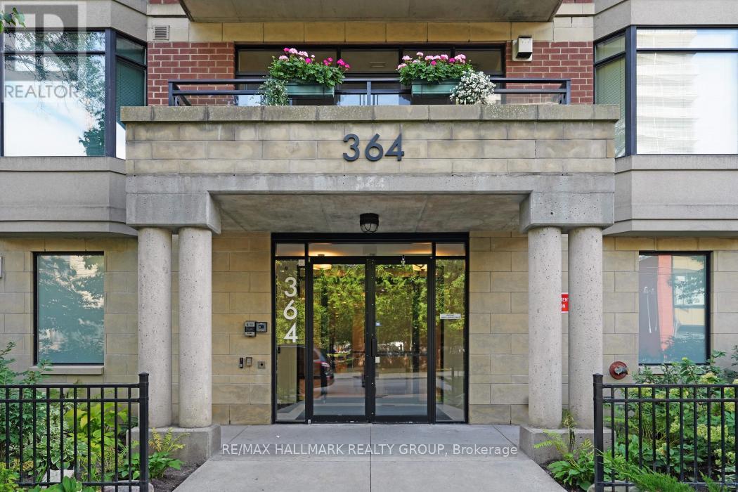 Ph2 - 364 Cooper Street, Ottawa, Ontario  K2P 2P3 - Photo 2 - X12379940