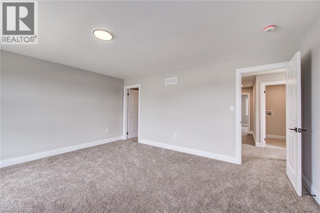102 Thackeray Way, Harriston, Ontario  N0G 1Z0 - Photo 38 - 40727537
